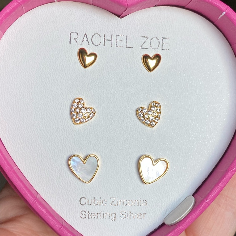 Rachel Zoe heart shaped earrings 💗